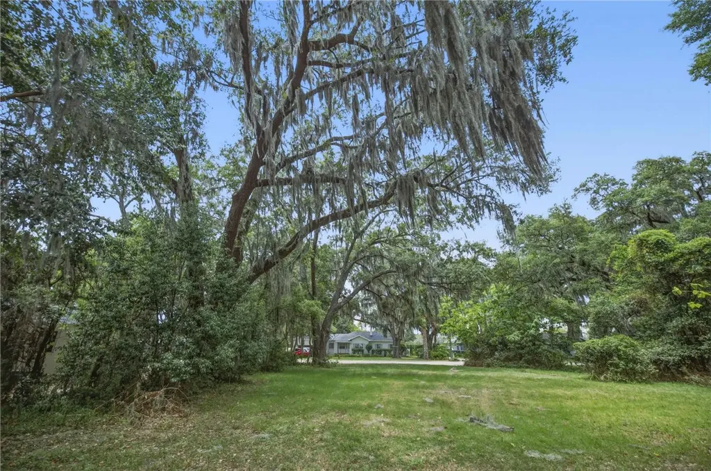 1748 SE 5th Street Ocala FL 34471