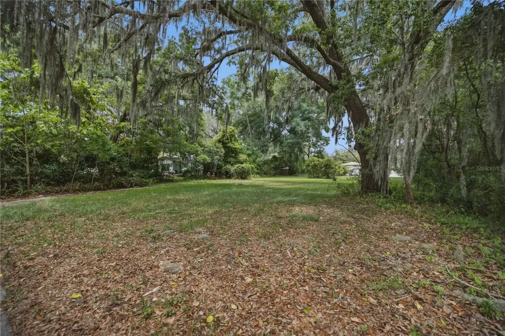 1748 SE 5th Street Ocala FL 34471