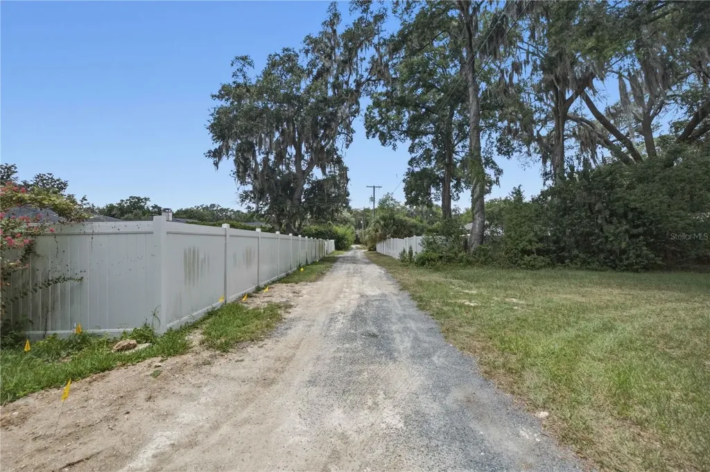 1748 SE 5th Street Ocala FL 34471