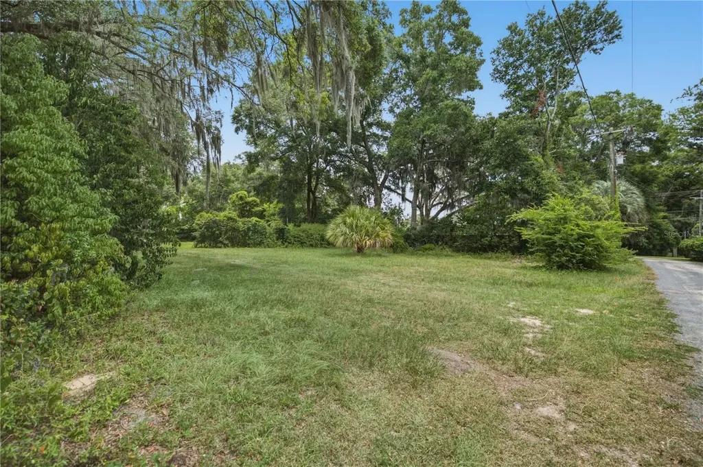 1748 SE 5th Street Ocala FL 34471