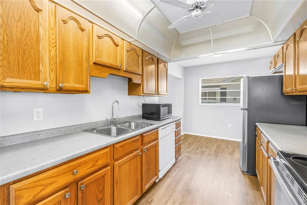 802 Buttonwood Drive Bradenton FL 34208