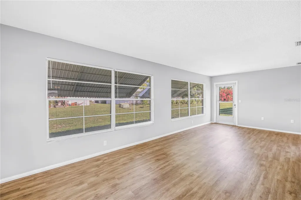 802 Buttonwood Drive Bradenton FL 34208