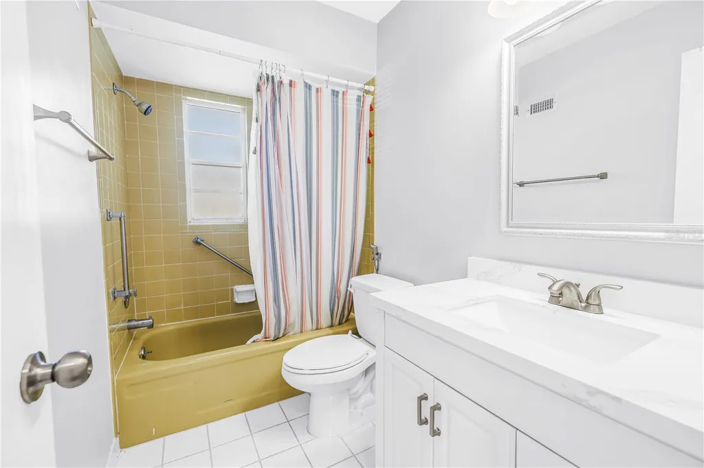 802 Buttonwood Drive Bradenton FL 34208