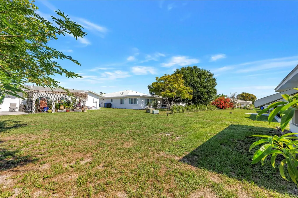 802 Buttonwood Drive Bradenton FL 34208