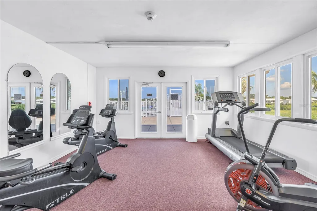 802 Buttonwood Drive Bradenton FL 34208