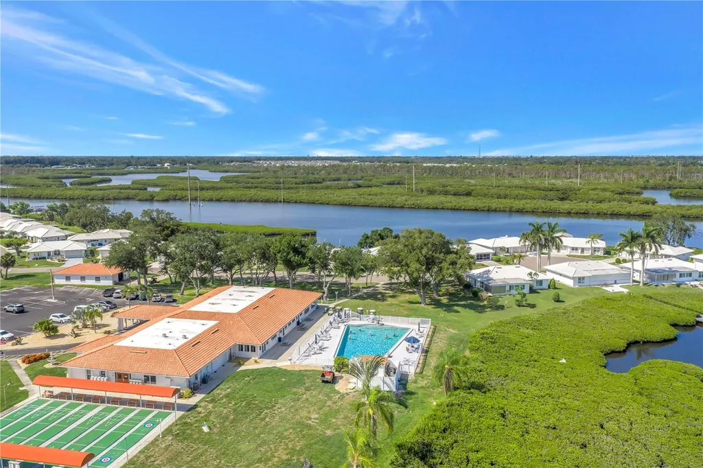 802 Buttonwood Drive Bradenton FL 34208