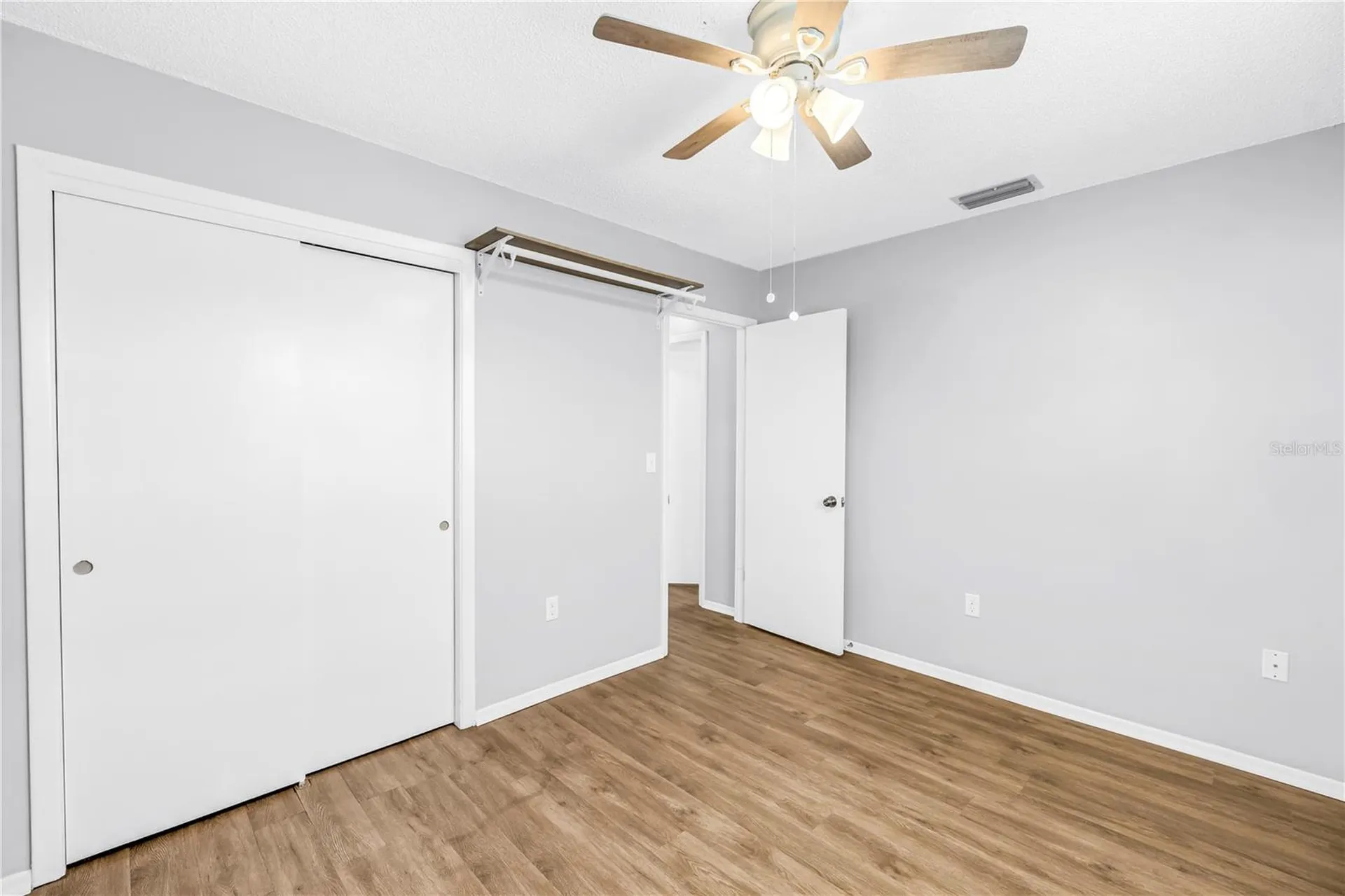 802 Buttonwood Drive Bradenton FL 34208