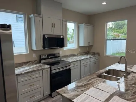 5010 E 32nd Avenue Tampa FL 33619