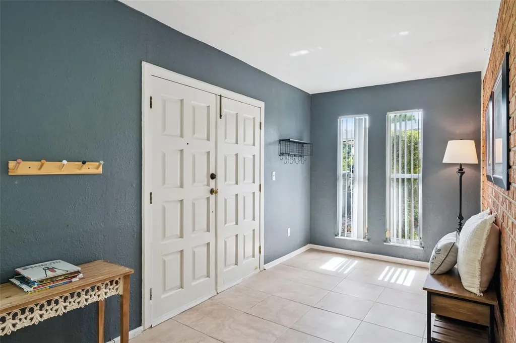 1504 Idaho Avenue Orlando FL 32809