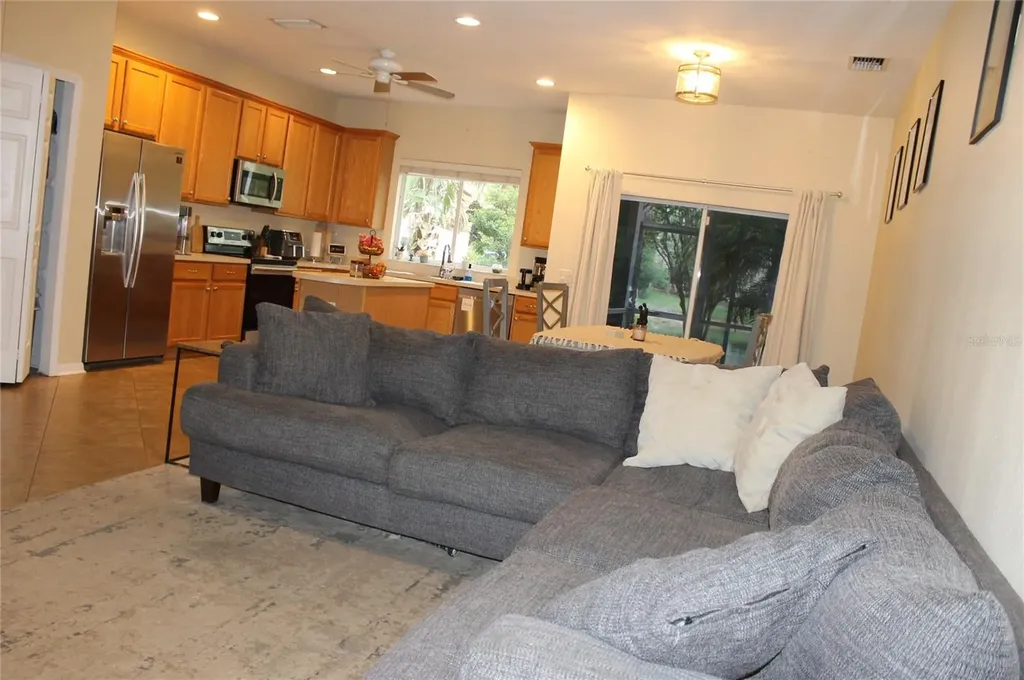 9238 Stone River Place Riverview FL 33578