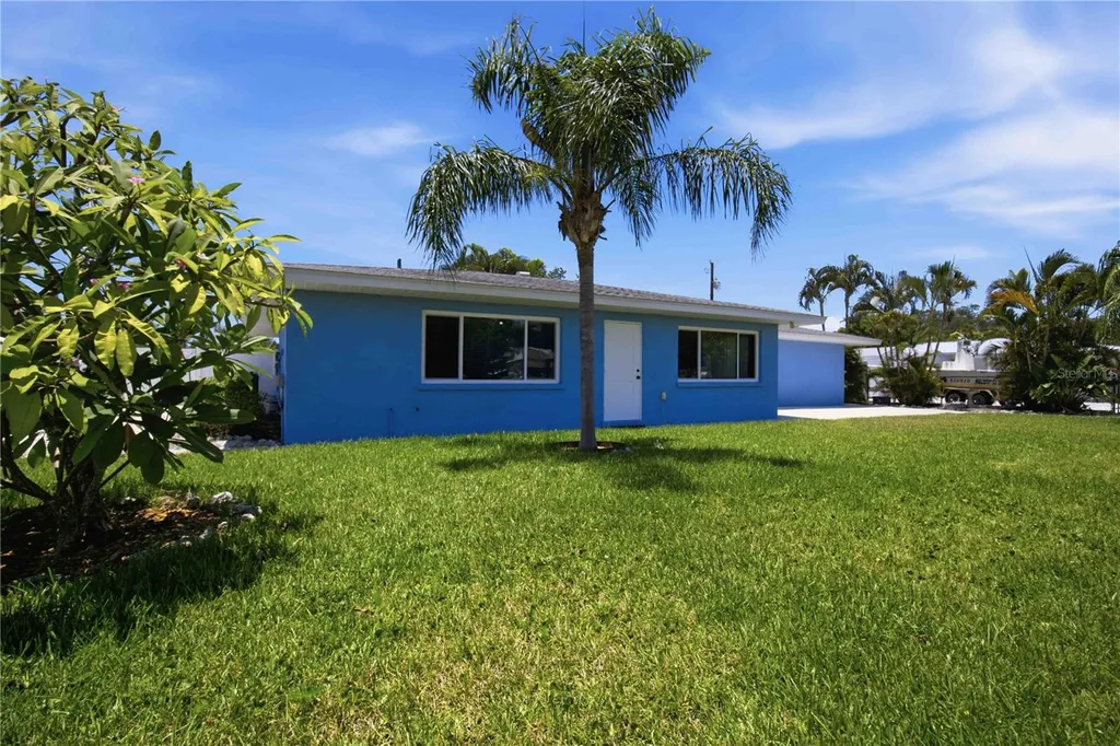 908 24th Avenue W Palmetto FL 34221