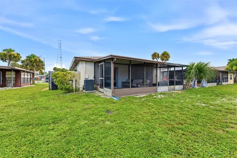 24862 Us Highway 19 N Clearwater FL 33763