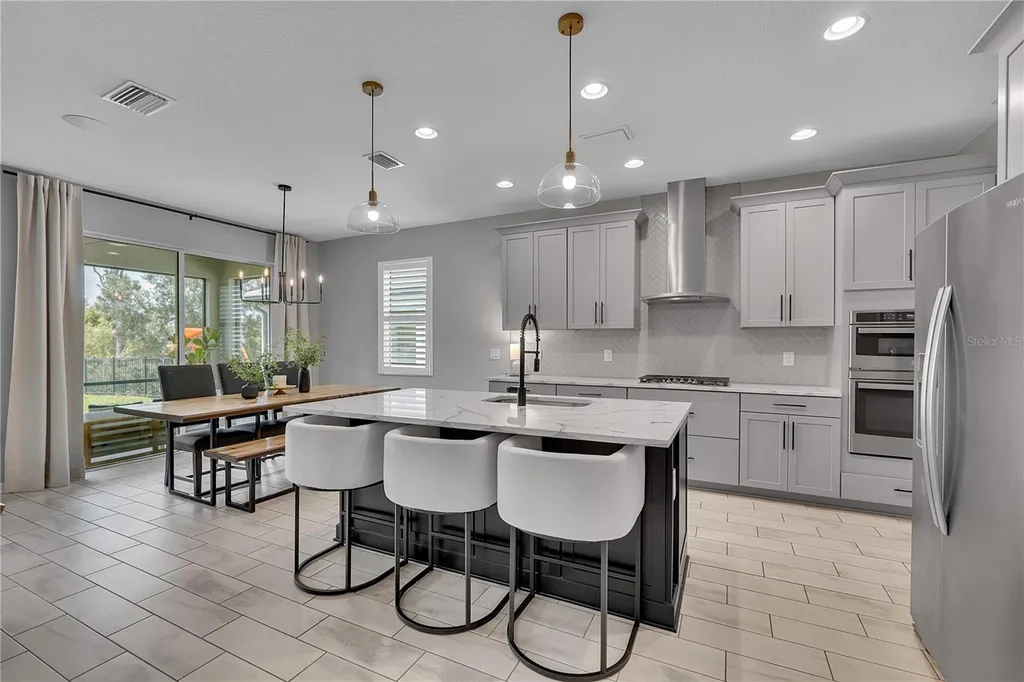 16942 Savory Mist Circle Bradenton FL 34211