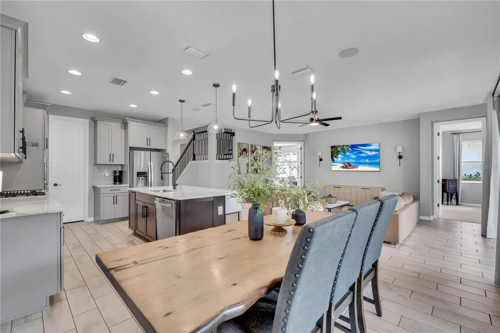 16942 Savory Mist Circle Bradenton FL 34211
