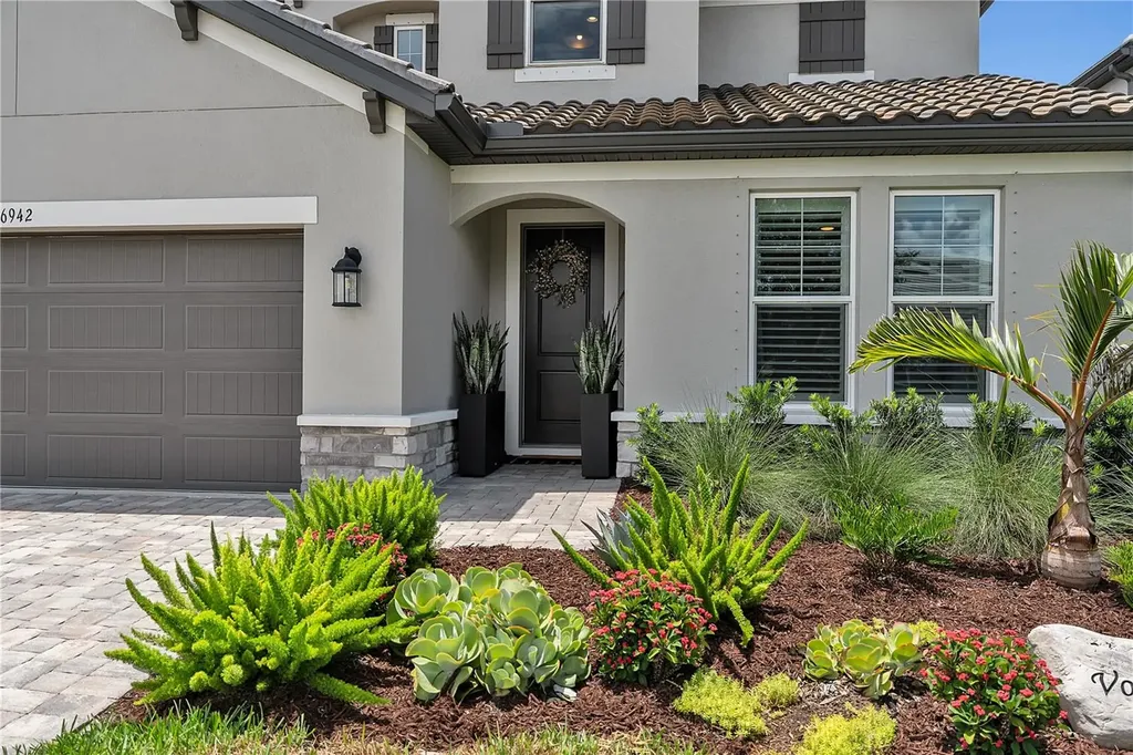 16942 Savory Mist Circle Bradenton FL 34211