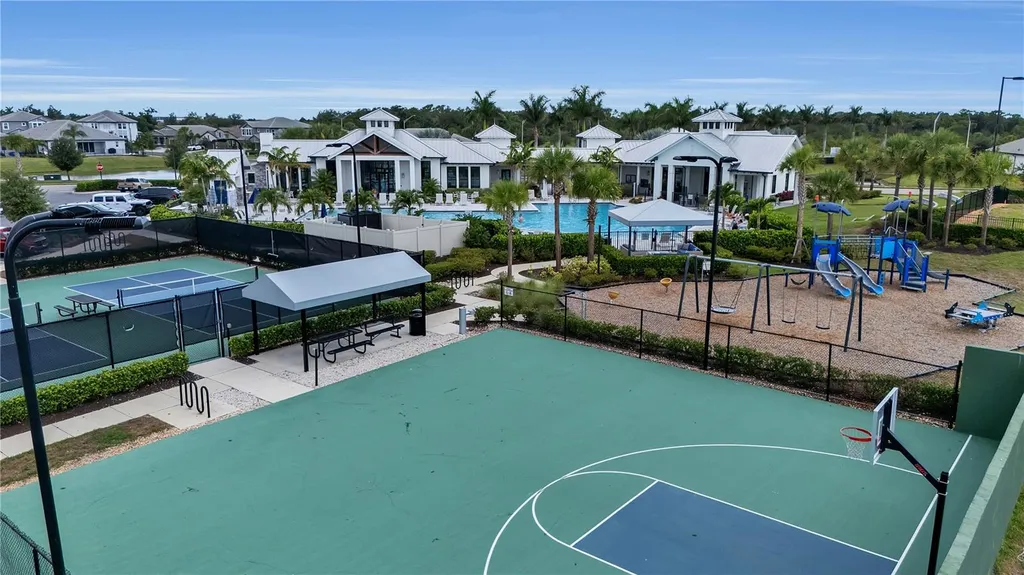 16942 Savory Mist Circle Bradenton FL 34211