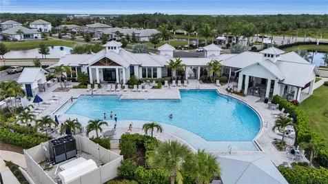 16942 Savory Mist Circle Bradenton FL 34211
