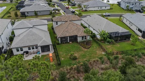 16942 Savory Mist Circle Bradenton FL 34211