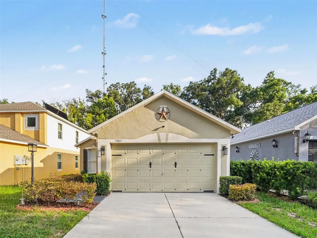 13803 Gentle Woods Avenue Riverview FL 33569