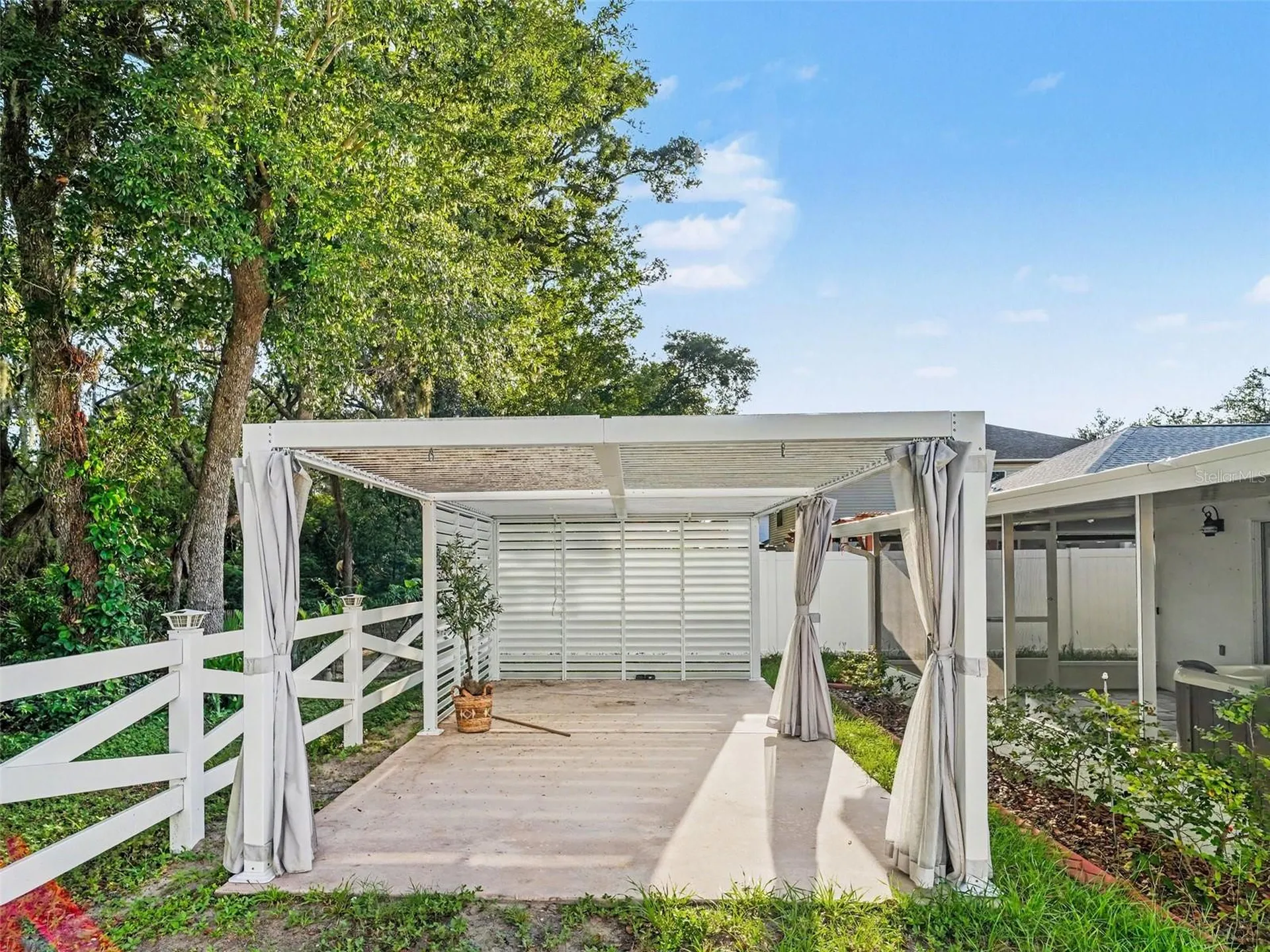 13803 Gentle Woods Avenue Riverview FL 33569