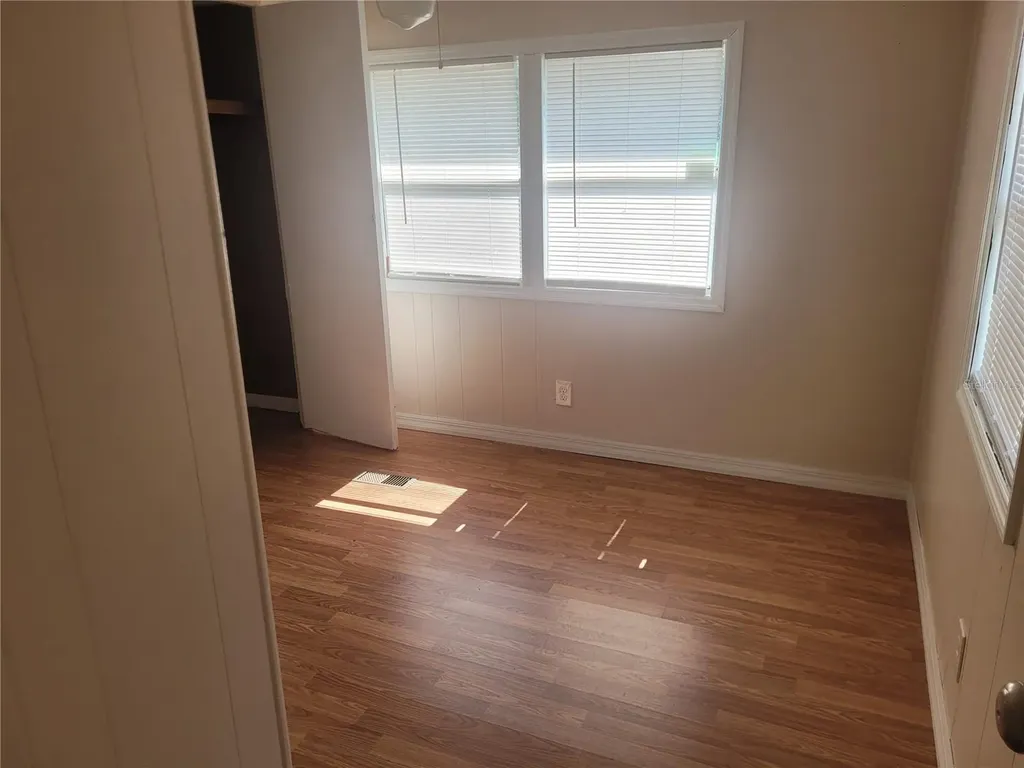 13164 SE 102nd Terrace Ocklawaha FL 32179