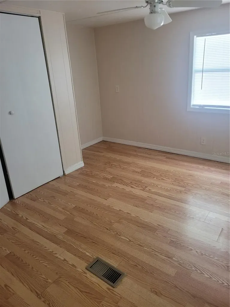 13164 SE 102nd Terrace Ocklawaha FL 32179