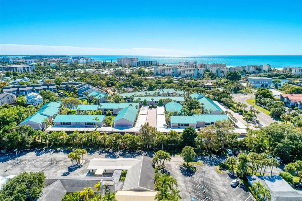 5683 Midnight Pass Road Sarasota FL 34242
