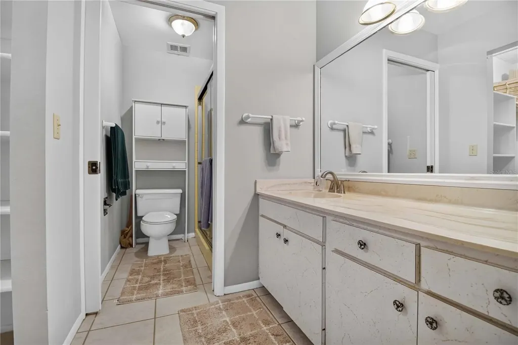 755 Oakview Drive Bradenton FL 34210