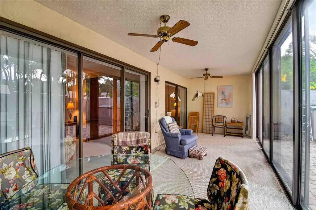 755 Oakview Drive Bradenton FL 34210