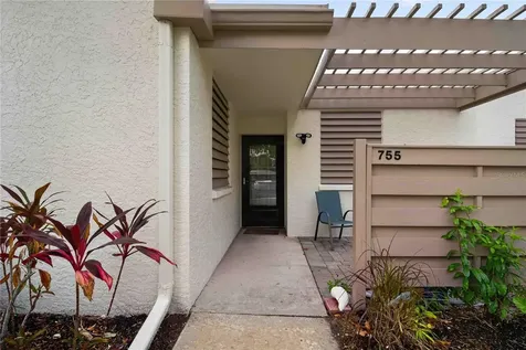 755 Oakview Drive Bradenton FL 34210