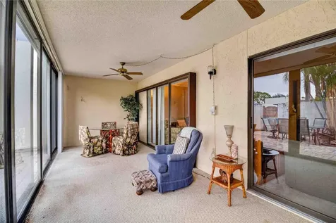 755 Oakview Drive Bradenton FL 34210