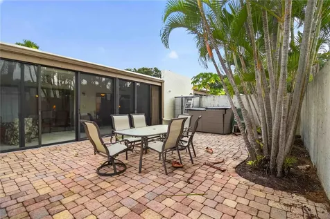 755 Oakview Drive Bradenton FL 34210