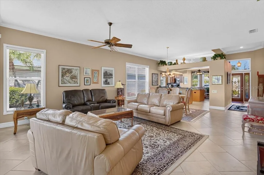 7128 Drewrys Bluff Bradenton FL 34203