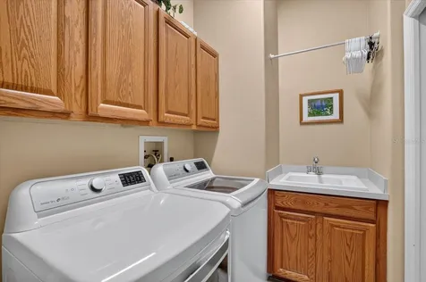 7128 Drewrys Bluff Bradenton FL 34203