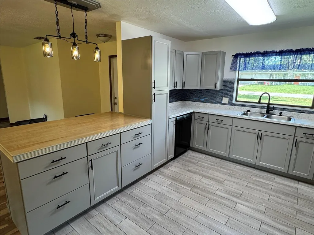 4080 NE 28th Terrace Ocala FL 34479