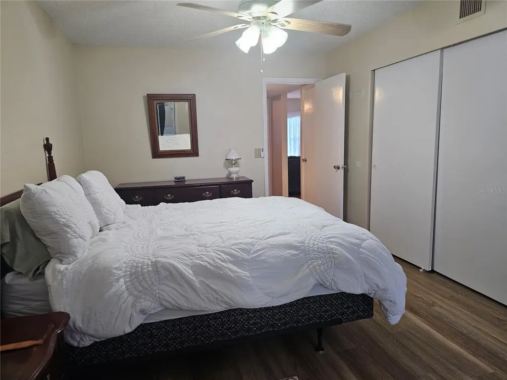 2469 Franciscan Drive Clearwater FL 33763