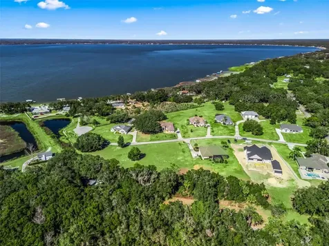SE 156th Lane Weirsdale FL 32195