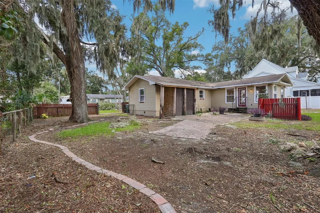 211 Prado Place Lakeland FL 33803