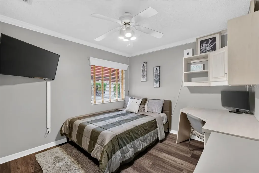 1004 Laredo Lane Lady Lake FL 32159