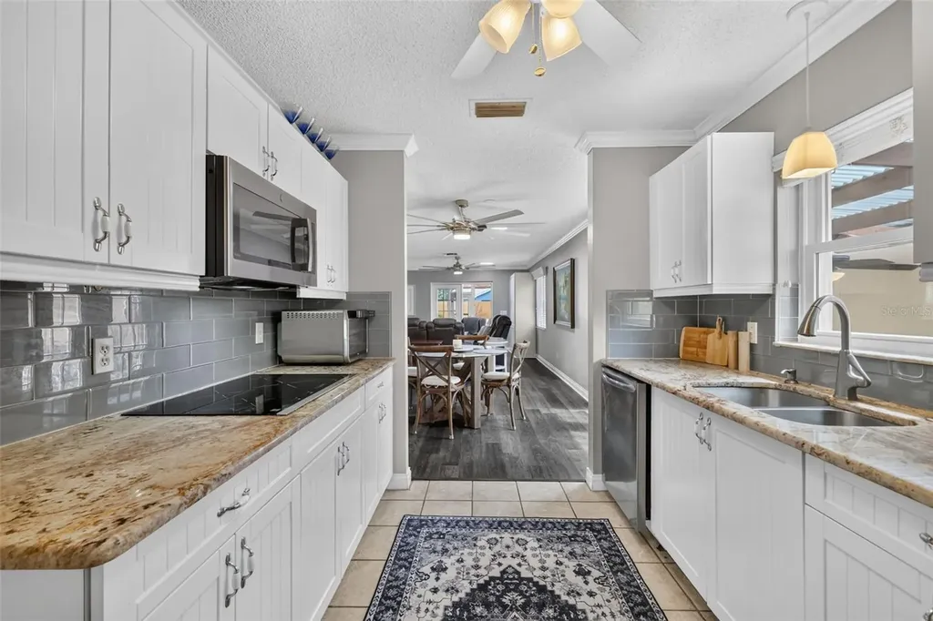 1004 Laredo Lane Lady Lake FL 32159