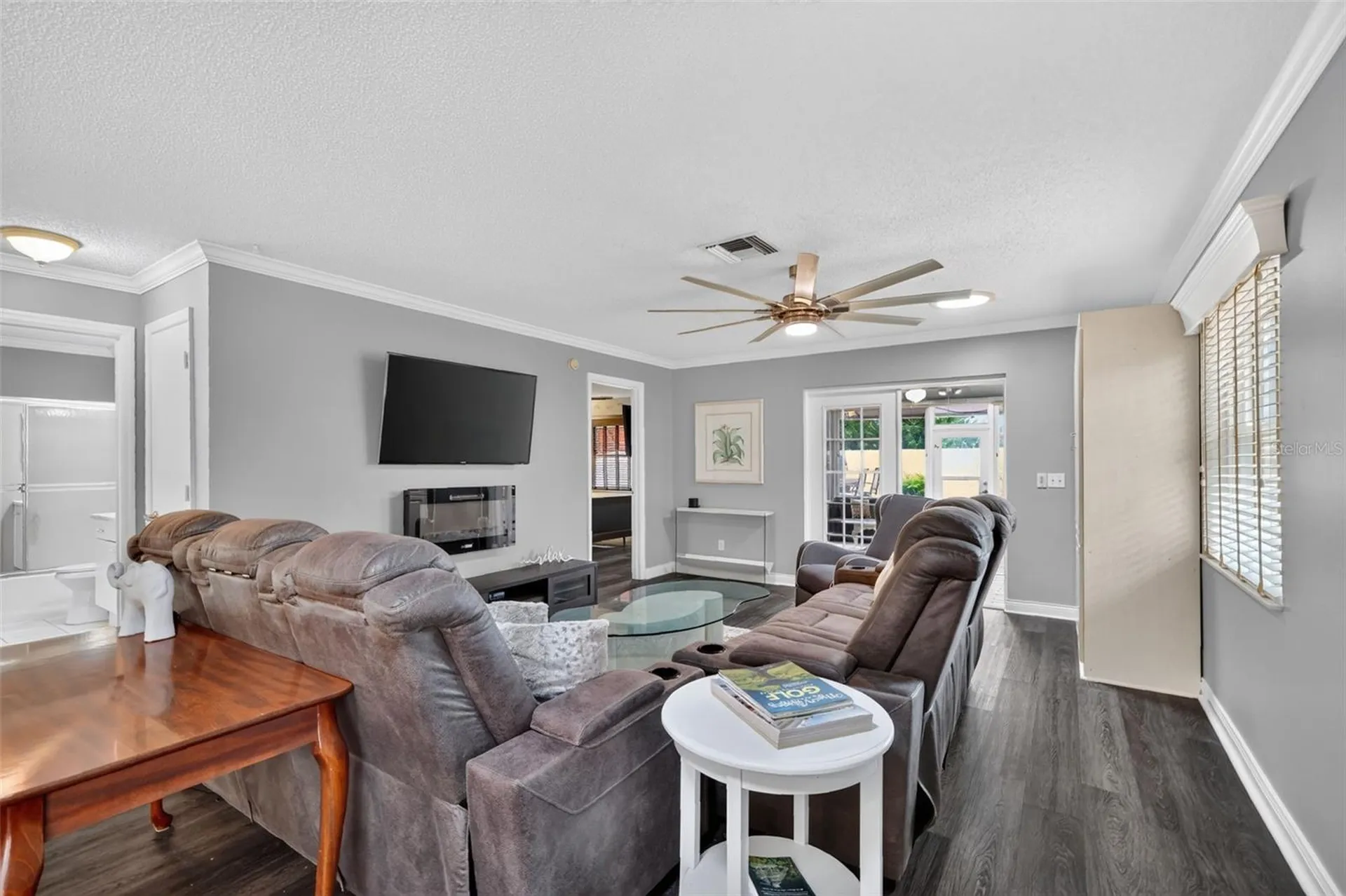 1004 Laredo Lane Lady Lake FL 32159