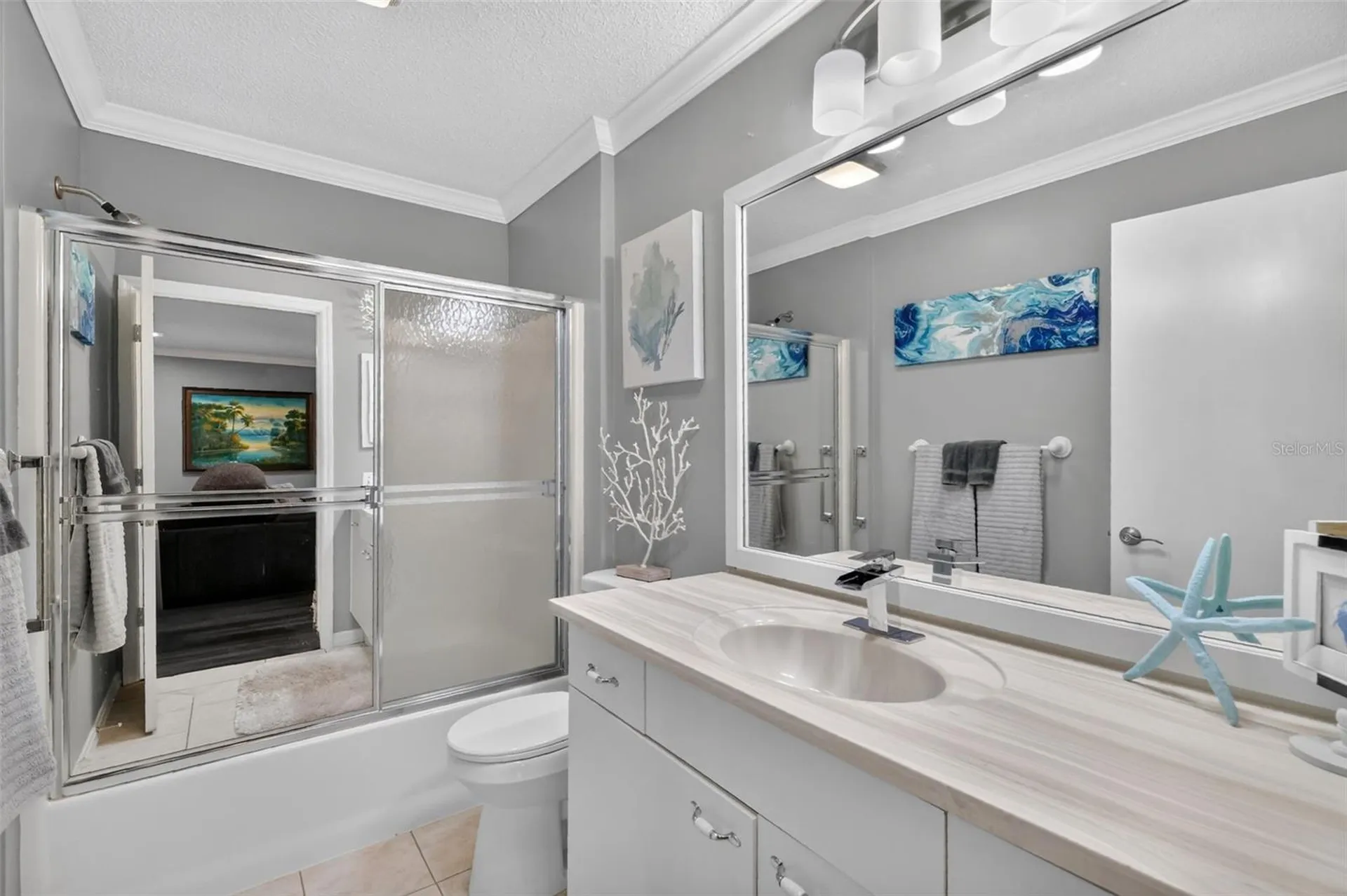 1004 Laredo Lane Lady Lake FL 32159