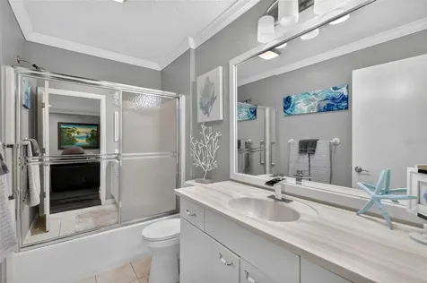 1004 Laredo Lane Lady Lake FL 32159