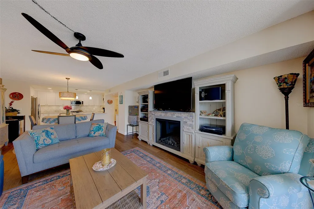 1460 Gulf Boulevard Clearwater FL 33767