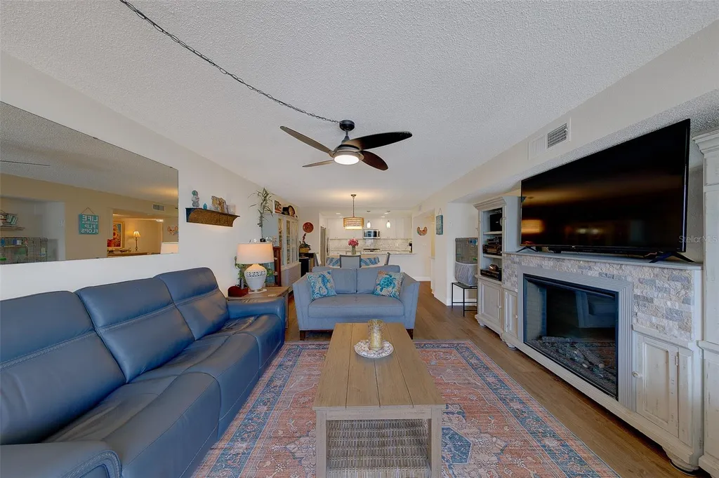 1460 Gulf Boulevard Clearwater FL 33767