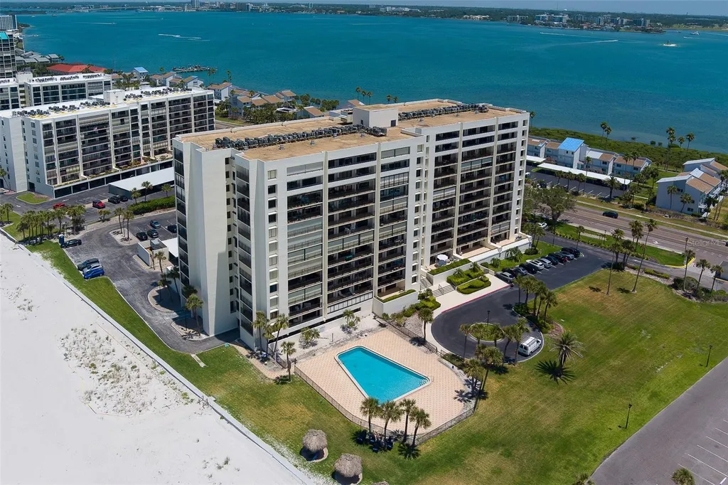 1460 Gulf Boulevard Clearwater FL 33767