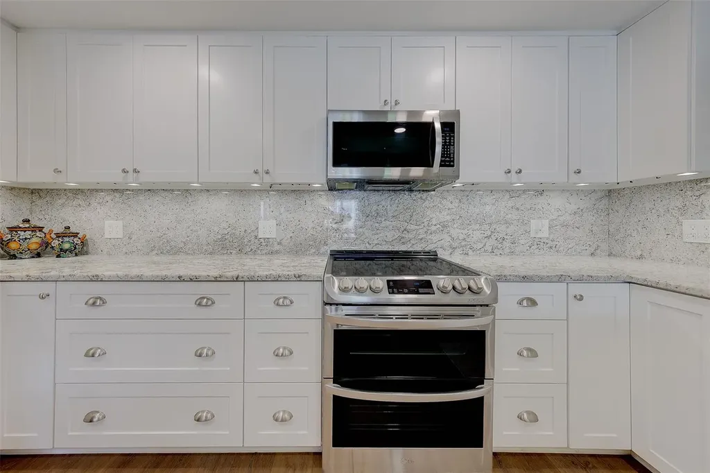 1460 Gulf Boulevard Clearwater FL 33767