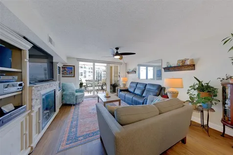 1460 Gulf Boulevard Clearwater FL 33767