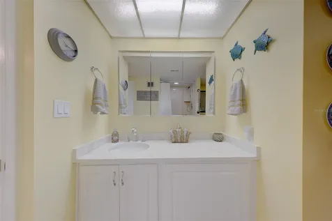 1460 Gulf Boulevard Clearwater FL 33767