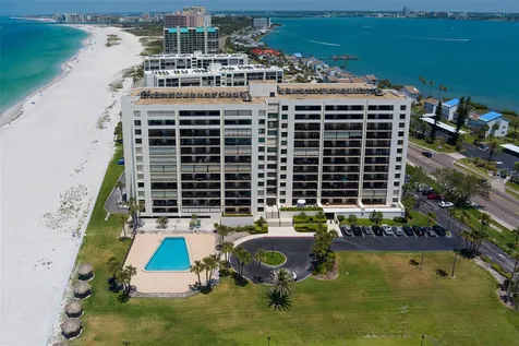 1460 Gulf Boulevard Clearwater FL 33767